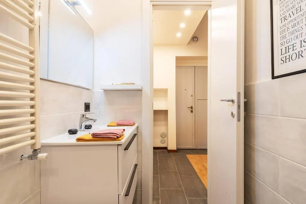 ミラノFrisi Fast Wifi Aircon Flexyrentアパートメント 0*, ミラノ イタリア